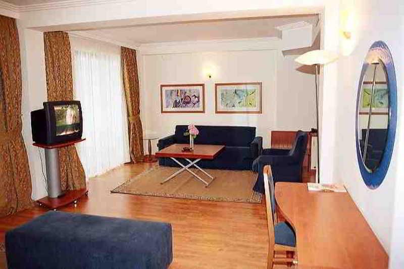 Butrinti Hotel Sarandë Eksteriør billede
