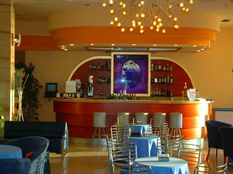Butrinti Hotel Sarandë Eksteriør billede
